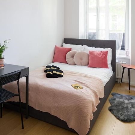Powisle 4 By Homeprime Cracovie Extérieur photo